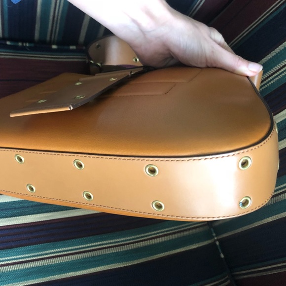 Sold ๐ธ๐Authentic Christian Dior bag - Picture 6 of 7